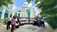 Students at HCL Campus